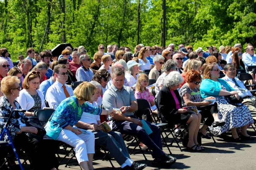 Family-Center-Blessing-Dedication_22