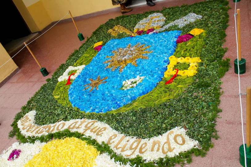 Corpus-Christi-Infiorata-Villa-Elisa-18