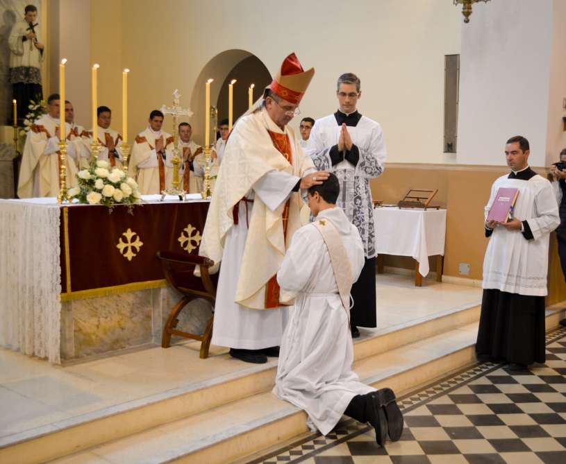 ordenacion-sacerdotal-p.juan-de-dios12